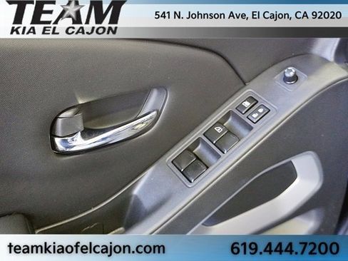 Used 2023 Nissan Frontier SV w/ SV Convenience Package image 24