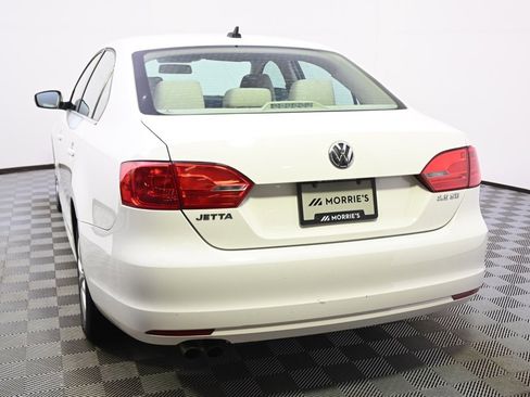 Used 2013 Volkswagen Jetta SE image 4