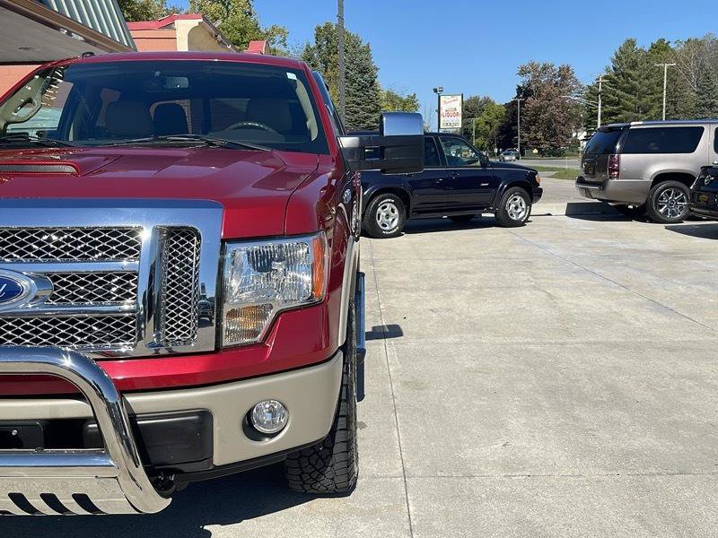 Used 2010 Ford F150 Lariat AWD/4WD image 4