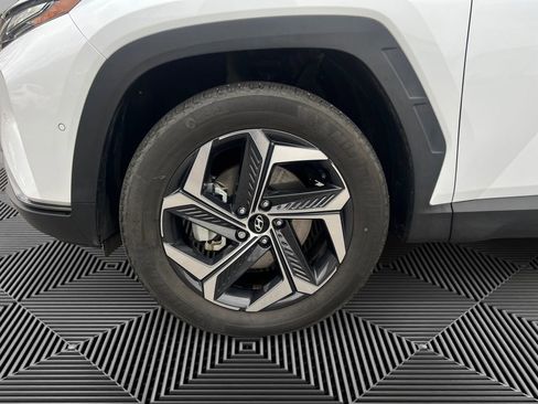 Certified 2024 Hyundai Tucson Limited image 9