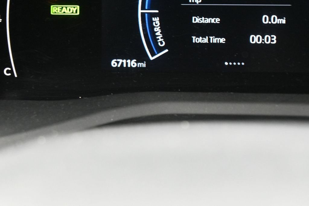 Used 2025 Toyota Camry LE FWD image 17