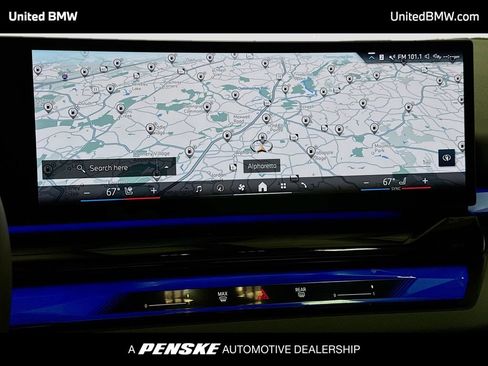 Used 2024 BMW 540i xDrive w/ Premium Package image 10