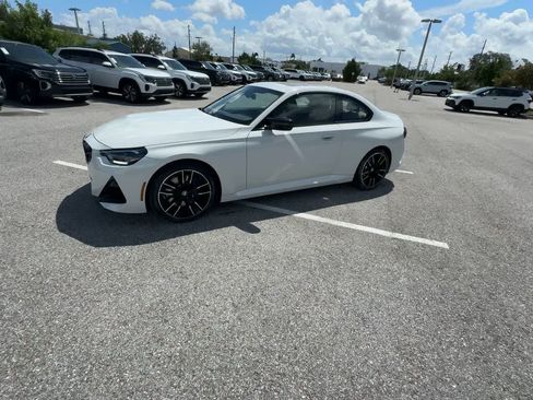 Used 2026 BMW M240i xDrive Coupe AWD/4WD image 4