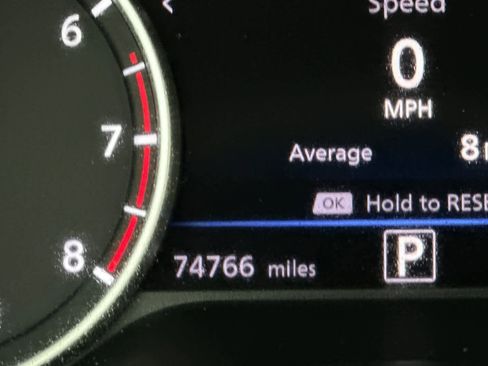 Used 2020 Nissan Sentra SV image 24