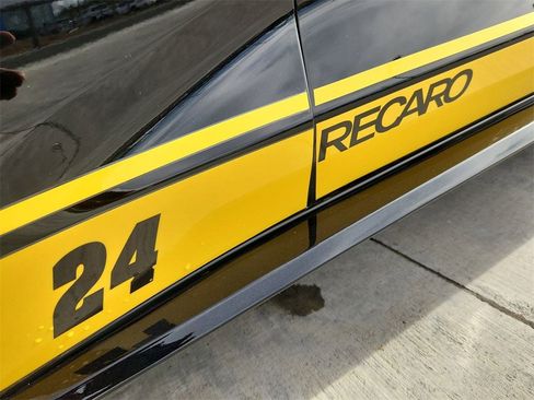 Used 2020 Chevrolet Camaro SS image 31