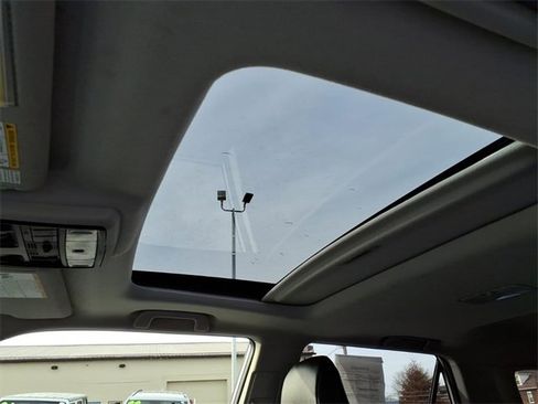 Used 2016 Toyota 4Runner SR5 image 14