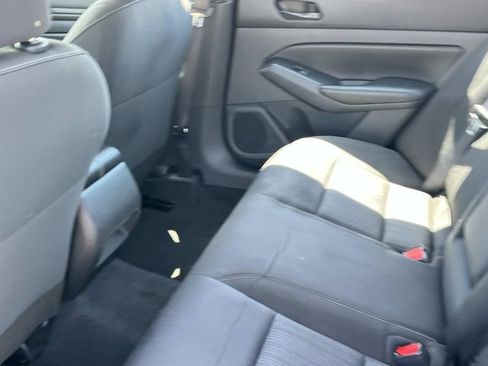 Used 2023 Nissan Altima 2.5 S FWD image 17