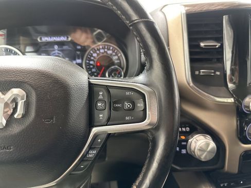 Used 2019 RAM 1500 Laramie image 23
