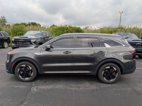 Used 2025 Kia Sorento SX Prestige AWD/4WD image 16