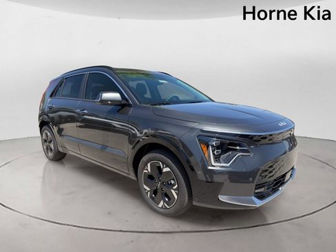 New 2026 Kia Niro Wave FWD image 2