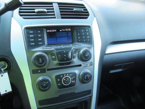 Used 2014 Ford Explorer 4WD Police Interceptor image 16