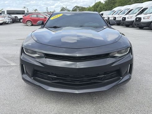 Used 2017 Chevrolet Camaro LT RWD image 10