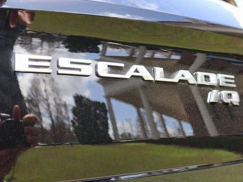 New 2025 Cadillac Escalade IQ Luxury 2 w/ LPO, Radiant Package image 30