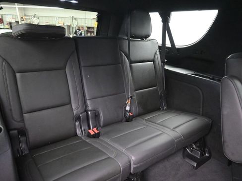 Used 2021 Chevrolet Suburban High Country image 10