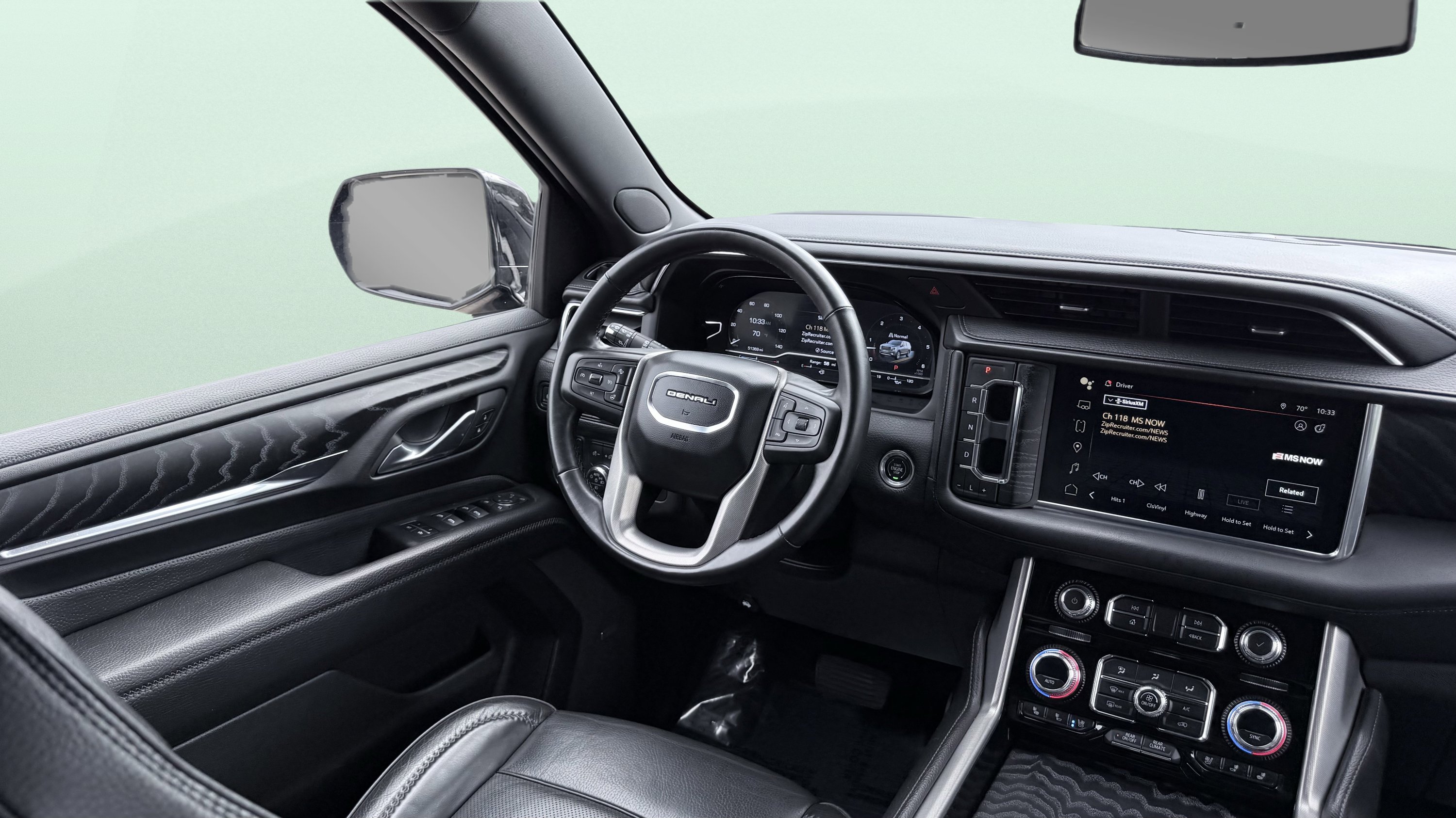 Used 2023 GMC Yukon Denali RWD image 50