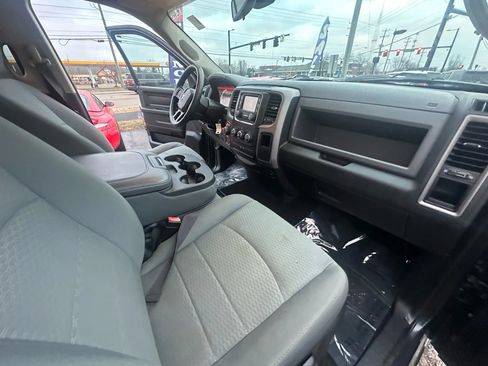 Used 2015 RAM 1500 Express image 27