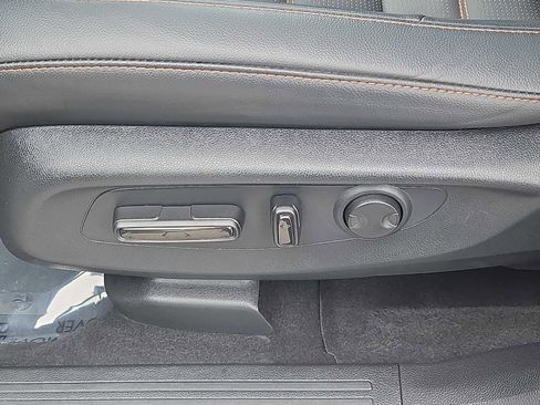 Used 2024 Honda CR-V Sport Touring image 15