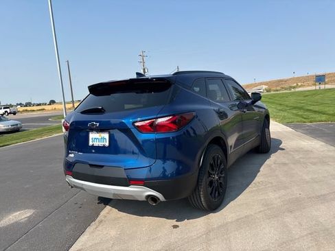 Certified 2022 Chevrolet Blazer LT w/ Sound & Technology Package AWD/4WD image 3