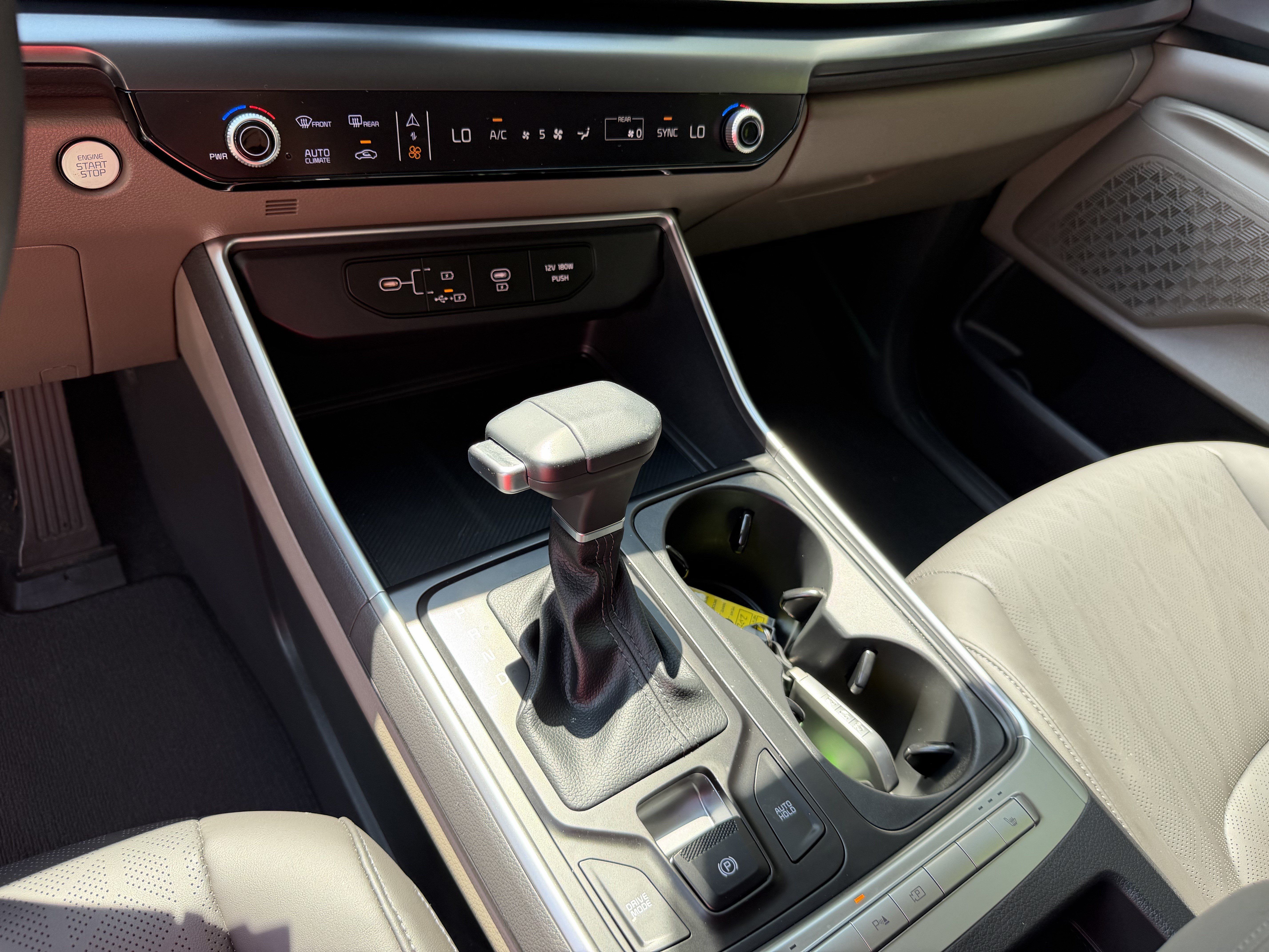 Certified 2026 Kia Carnival FWD image 27