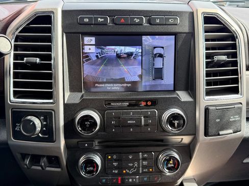 Used 2017 Ford F250 Platinum w/ Platinum Ultimate Package image 30