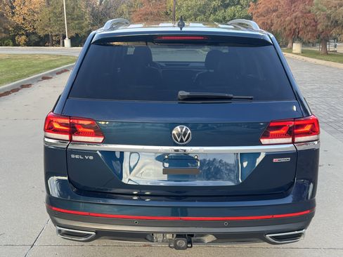 Certified 2022 Volkswagen Atlas SEL image 9