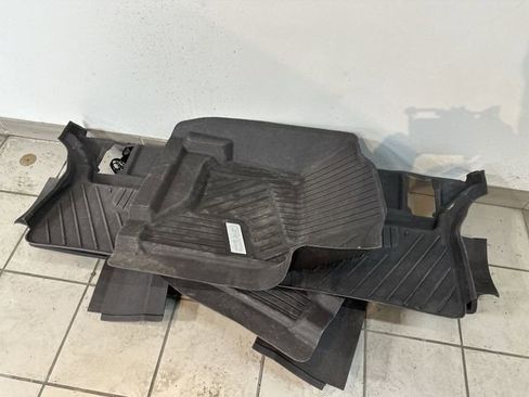 Certified 2018 GMC Yukon Denali w/ Open Road Package image 34