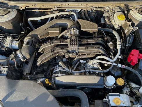 Used 2023 Subaru Outback Onyx Edition image 28