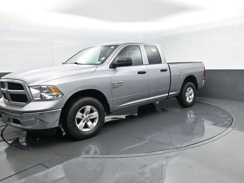 Used 2024 RAM 1500 Classic SLT AWD/4WD image 1