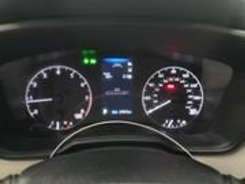 Used 2025 Toyota Corolla LE FWD image 12