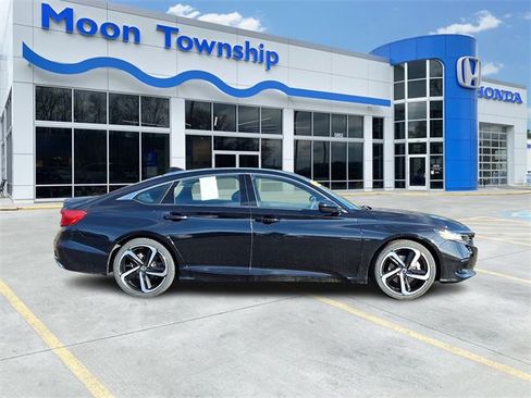 Used 2022 Honda Accord Sport image 7