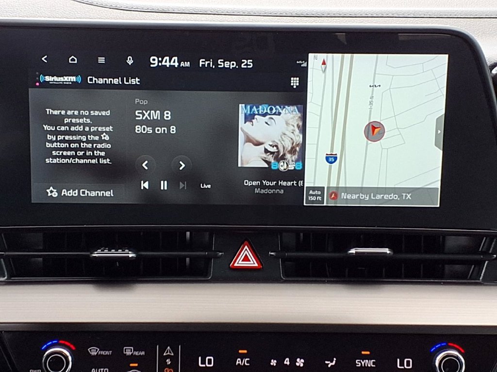 Certified 2025 Kia Sportage EX FWD image 15