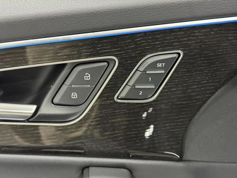 New 2026 Audi Q7 3.0T Premium Plus image 3