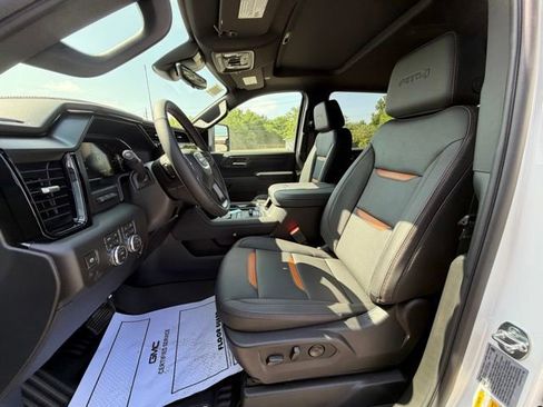 New 2026 GMC Sierra 2500 AT4 w/ AT4 Premium Plus Package AWD/4WD image 15