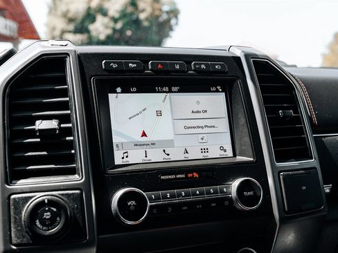 Used 2019 Ford Expedition Max Platinum AWD/4WD image 35