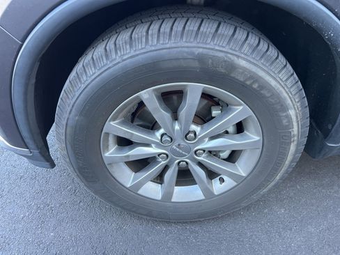 Used 2018 Dodge Durango SXT w/ 3rd Row Seating Group image 10