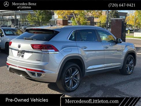 Used 2022 Volkswagen Atlas Cross Sport SEL R-Line image 5