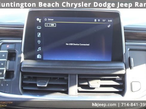 Used 2023 Chevrolet Suburban LT image 14