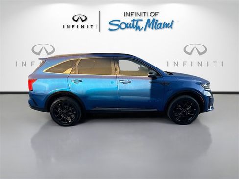 Used 2022 Kia Sorento SX image 8