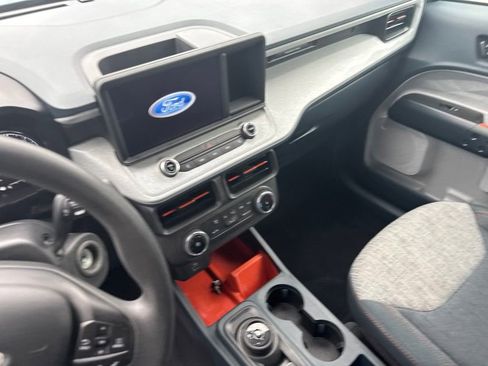 Used 2018 Ford F150 Lariat w/ Equipment Group 502A Luxury AWD/4WD image 14