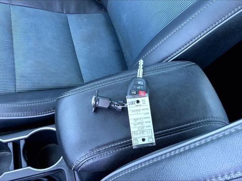 Used 2015 Toyota Corolla S FWD image 14