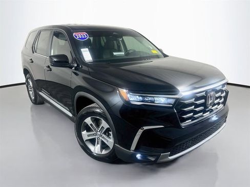 Used 2023 Honda Pilot EX-L image 2
