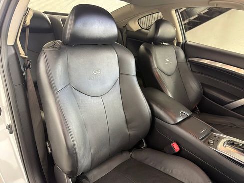Used 2014 INFINITI Q60 AWD Coupe w/ Premium Package image 23