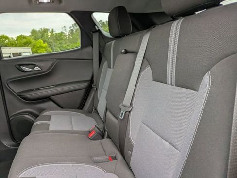 Used 2023 Chevrolet Blazer LT FWD image 15