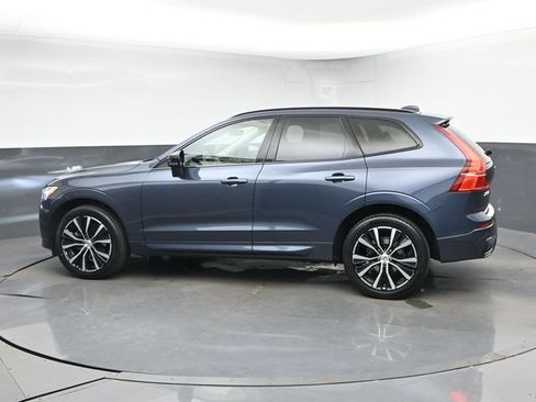 Used 2024 Volvo XC60 B5 Plus w/ Protection Package Premier AWD/4WD image 7