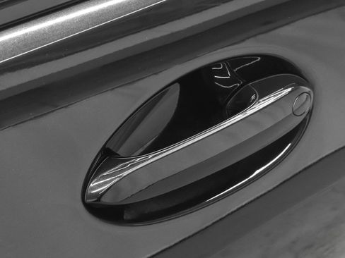 Used 2025 BMW 840i xDrive Coupe w/ Driving Assistance Package image 41