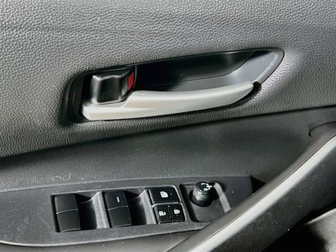 Used 2023 Toyota Corolla SE FWD image 16