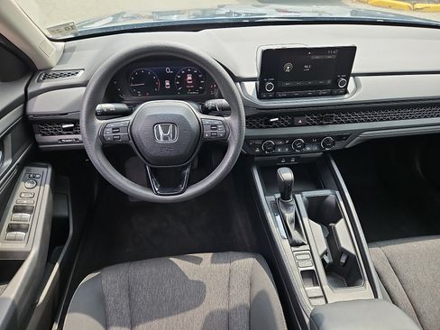 Used 2024 Honda Accord EX image 11