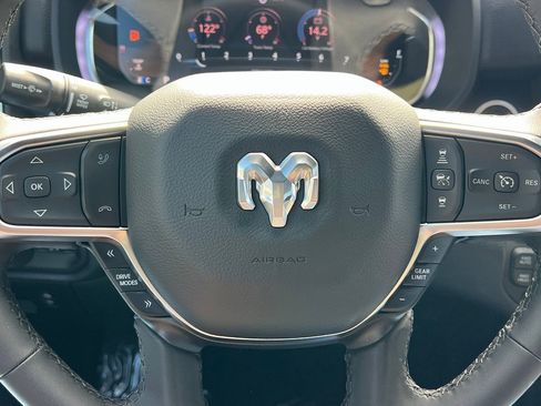 New 2026 RAM 1500 4x4 Crew Cab image 23