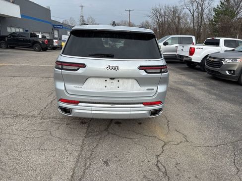 Used 2023 Jeep Grand Cherokee L Overland image 4