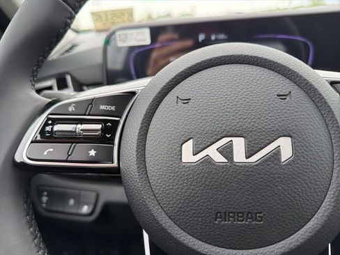 New 2026 Kia Seltos S AWD/4WD image 19